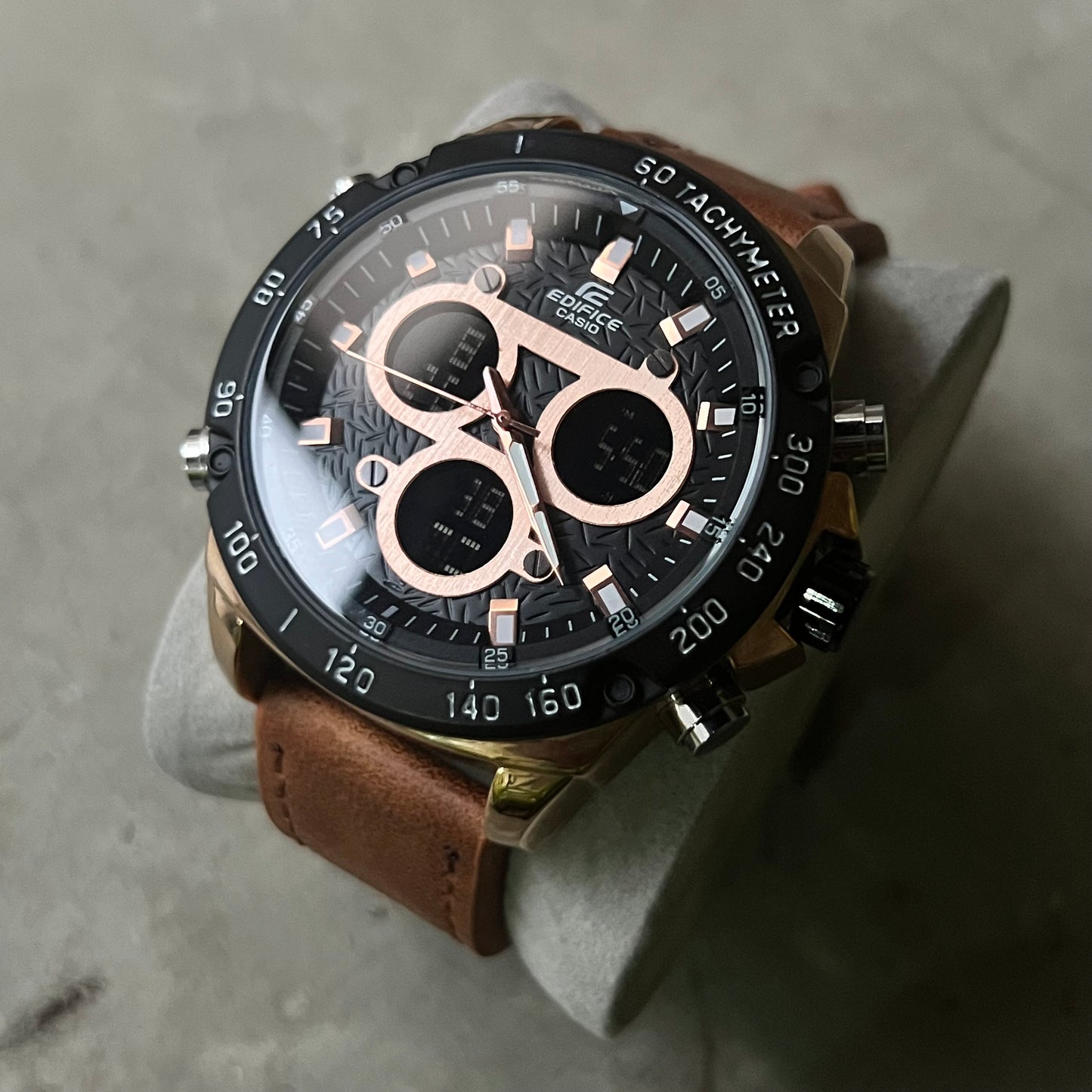 CASIO EDIFICE DOBLRE HORA PARA HOMBRE REF CN2
