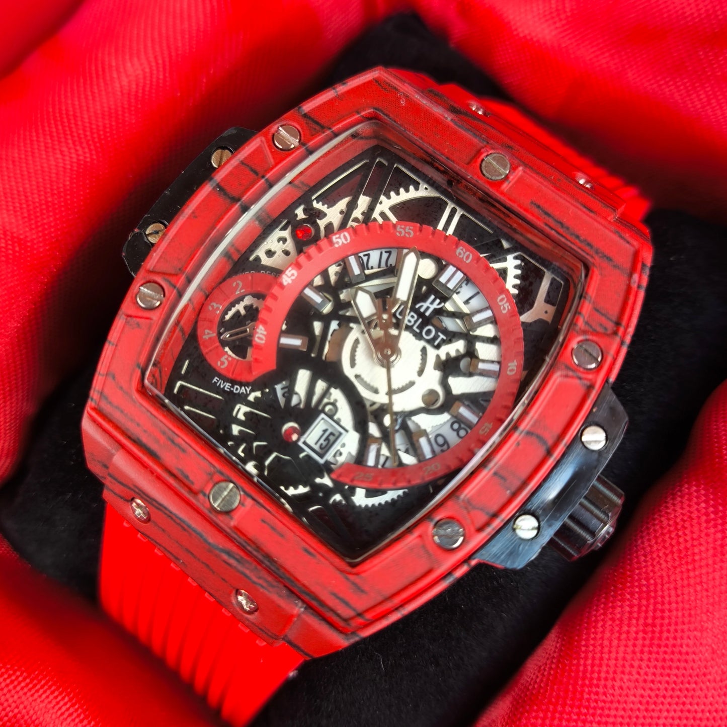 HUBLOT ESQUELETO PARA HOMBRE REF-ROJF