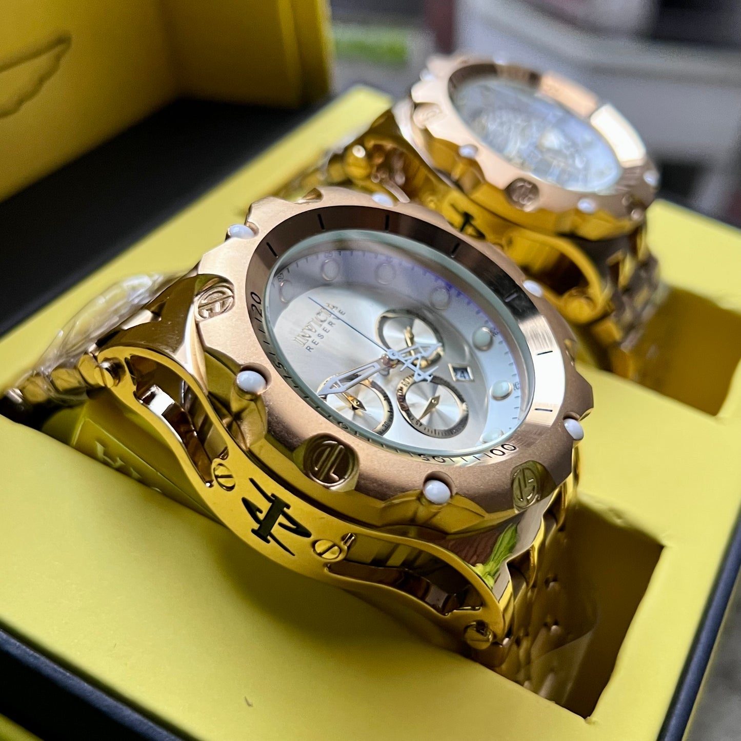 PAREJA INVICTA FUNCIONAL REF VENOM-D2B