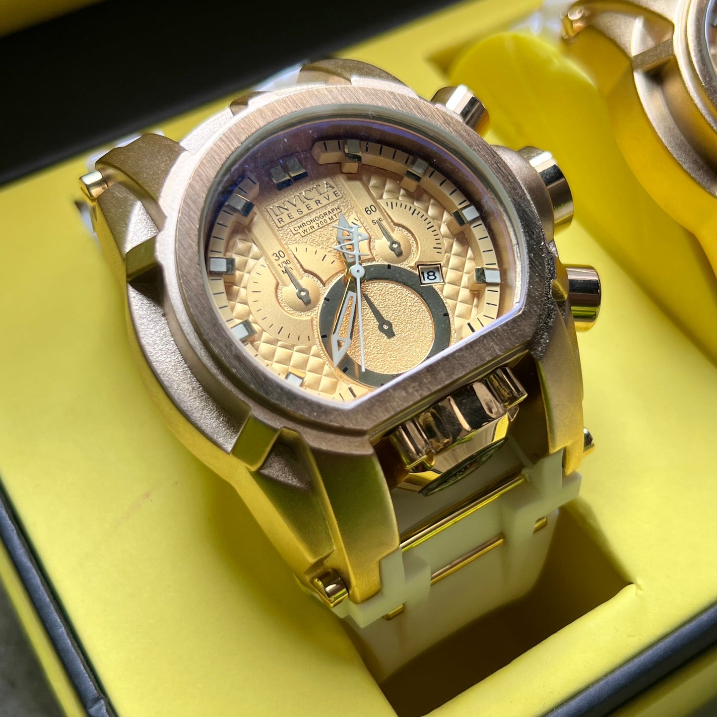 INVICTA BOLT PAREJA REF-BD2