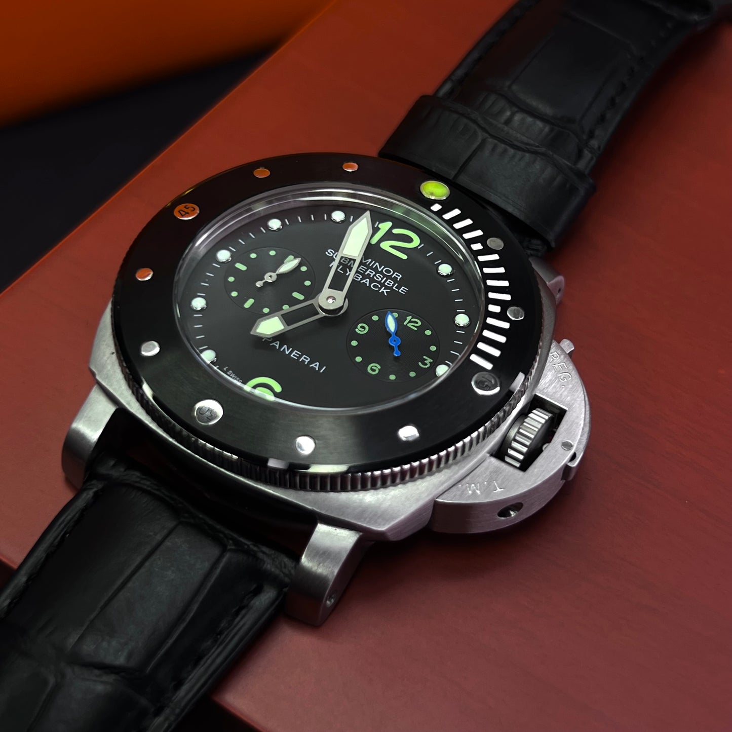 PANERAI LUMINOR SUBMERSIBLE 1.1 PARA HOMBRE REF N2