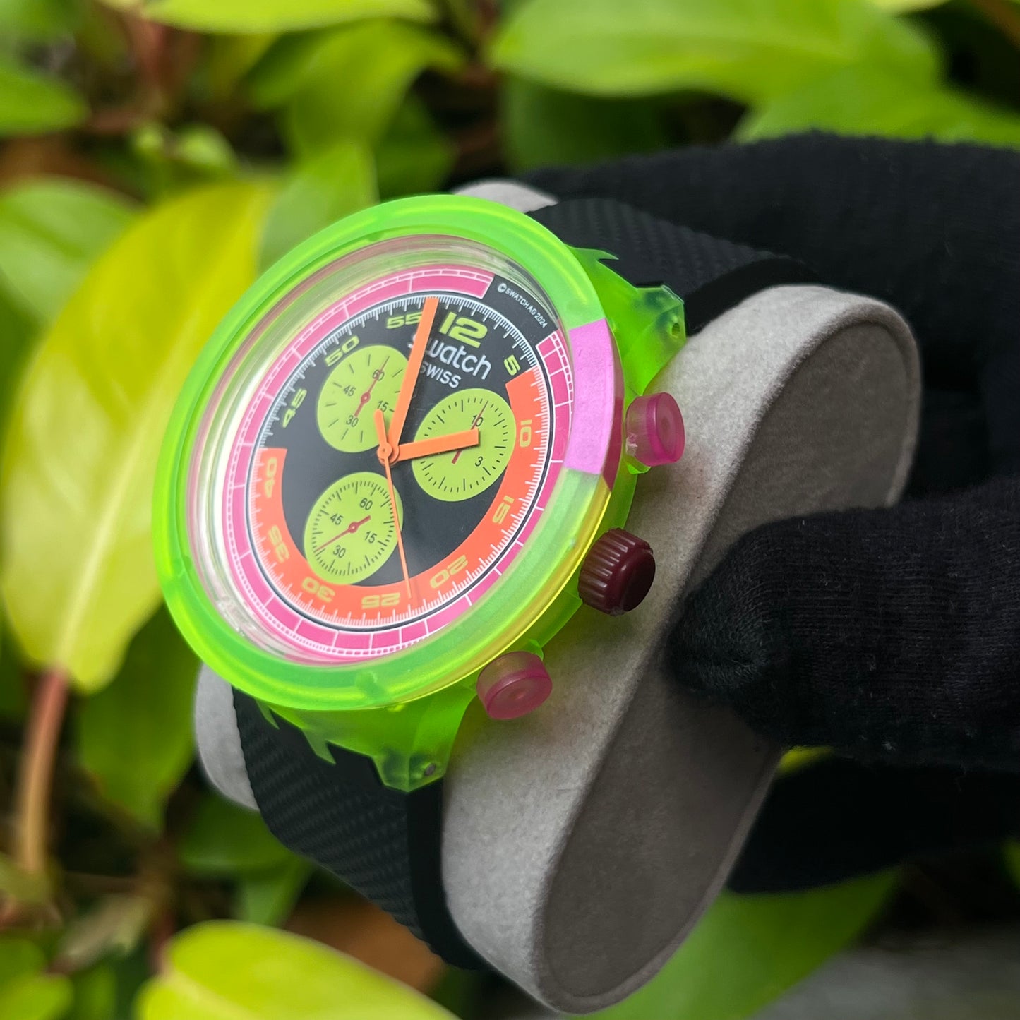 SWATCH NEON TO THE MAX UNISEX