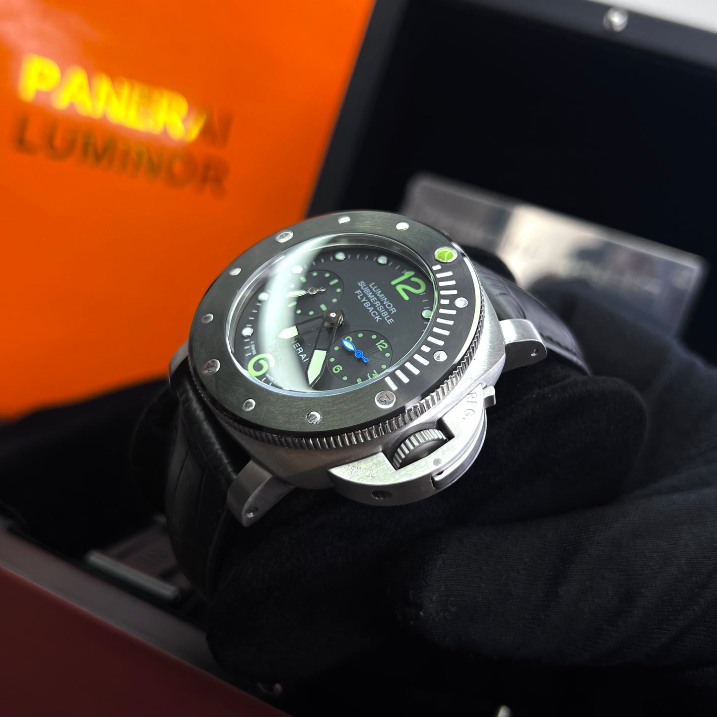 PANERAI LUMINOR SUBMERSIBLE 1.1 PARA HOMBRE REF N2