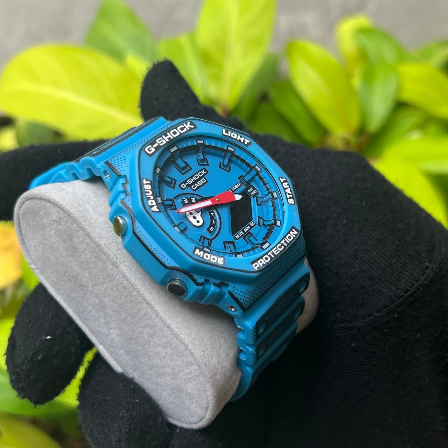 CASIO G-SHOCK COMIC’S PARA HOMBRE REF-2100A