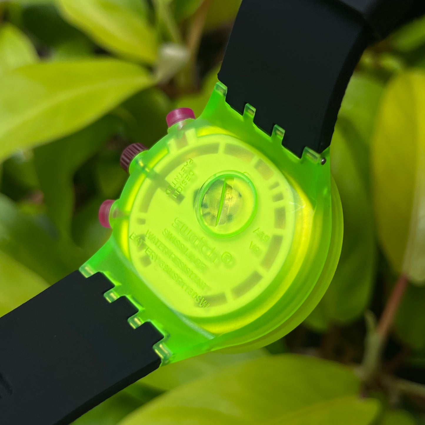 SWATCH NEON TO THE MAX UNISEX
