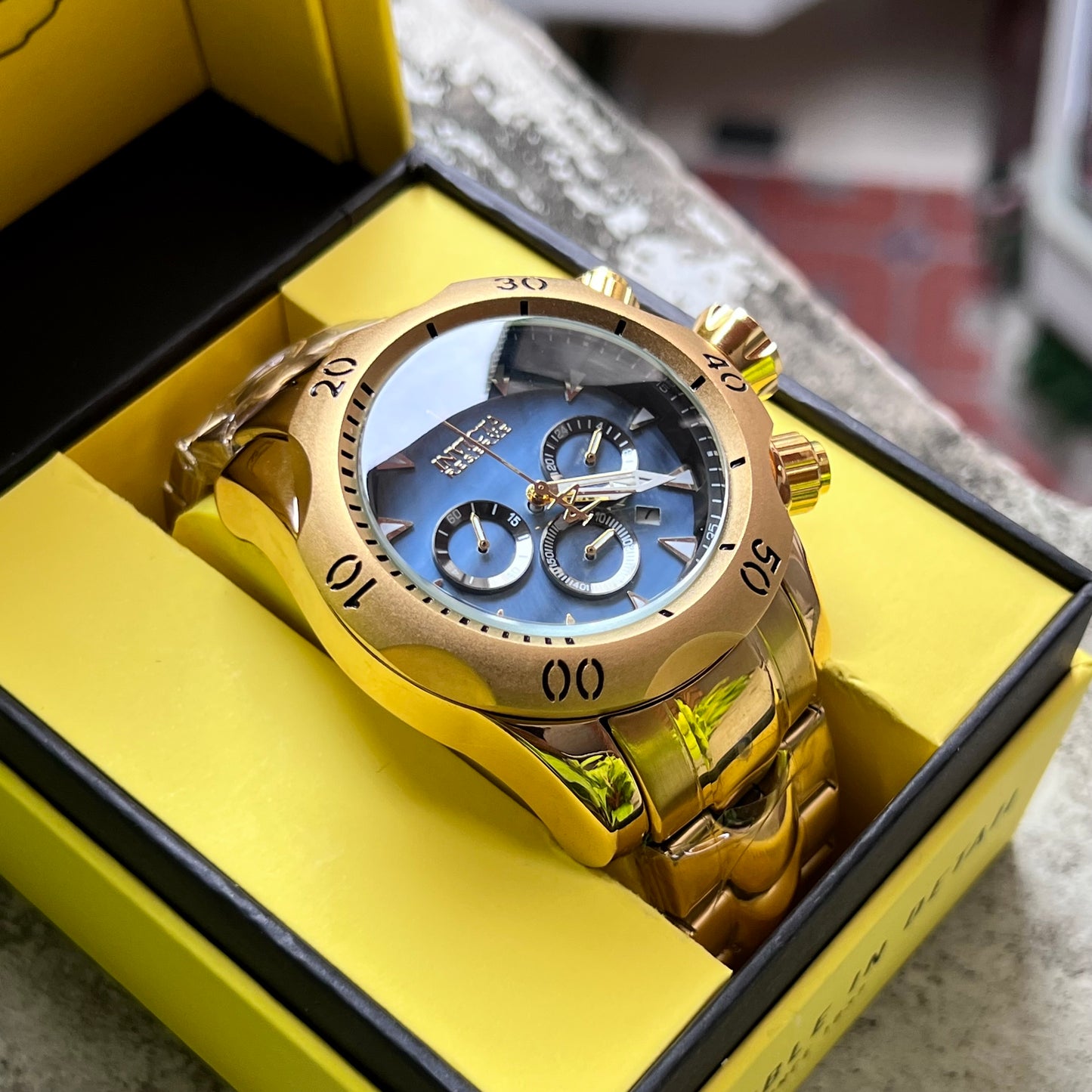 INVICTA VENOM FUNCIONAL PARA HOMBRE REF-DC
