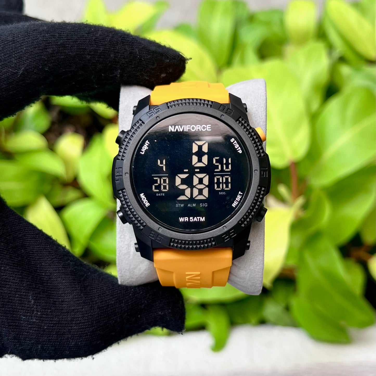 NAVIFORCE ORIGINAL PARA HOMBRE REF-7104-YN