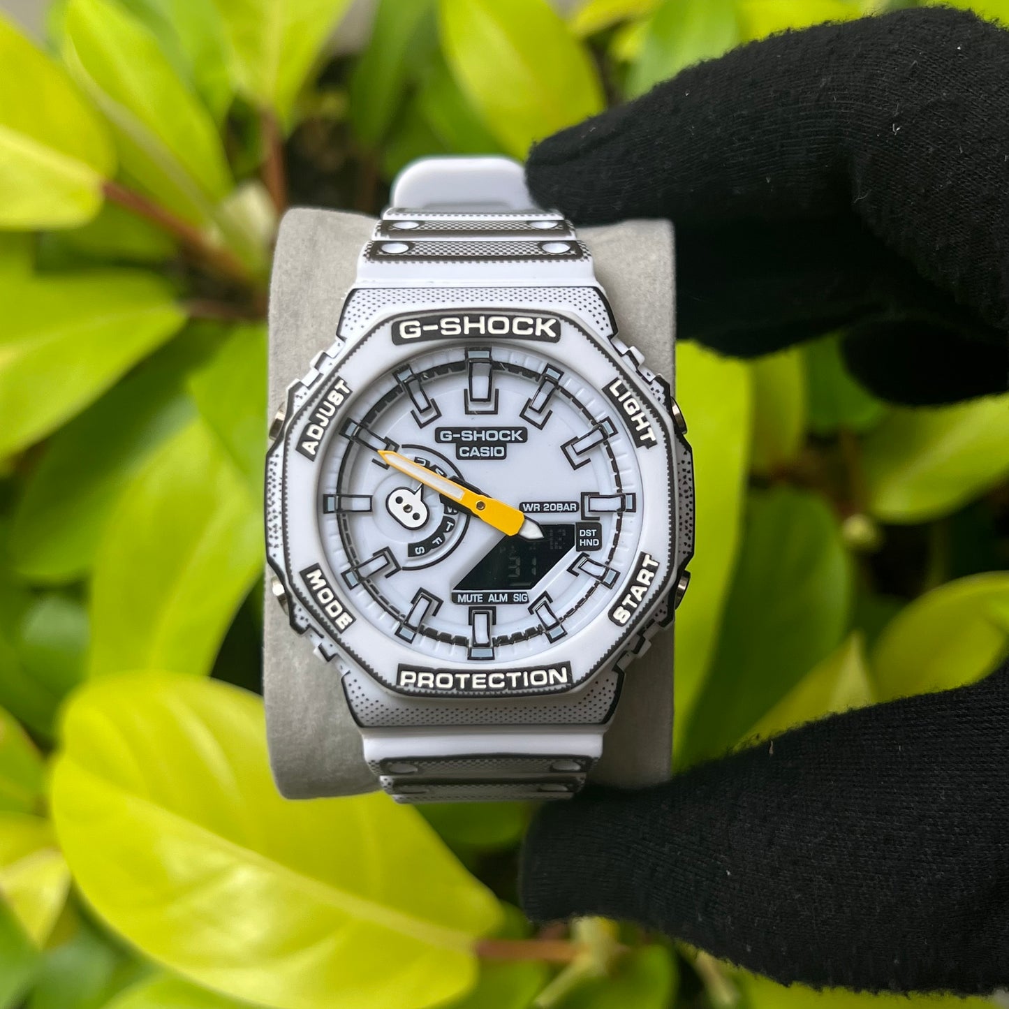 CASIO G-SHOCK COMIC’S PARA HOMBRE REF-2100B