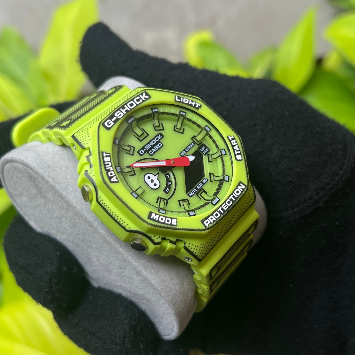 CASIO G-SHOCK COMIC’S PARA HOMBRE REF-2100V