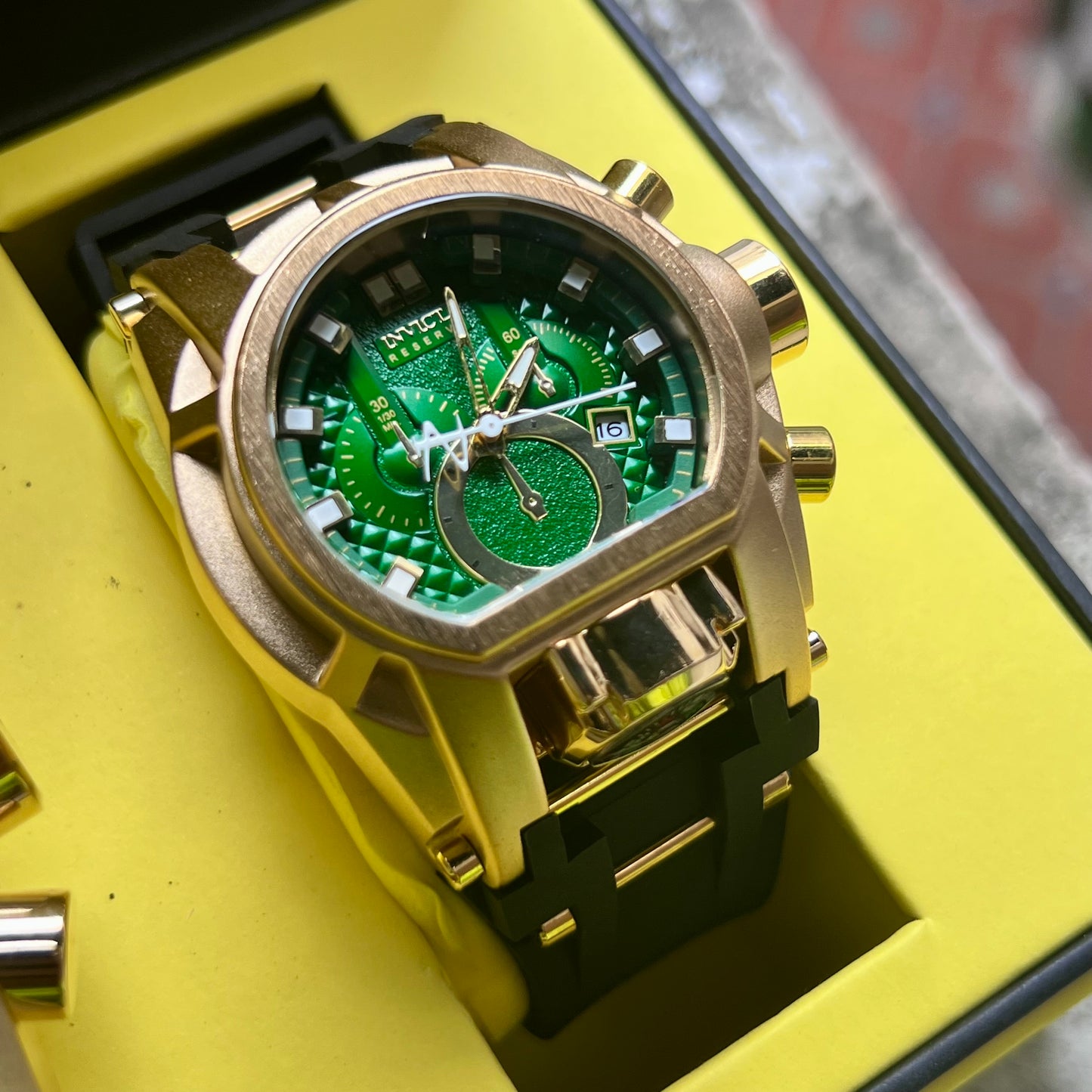 INVICTA BOLT PAREJA REF-NDV