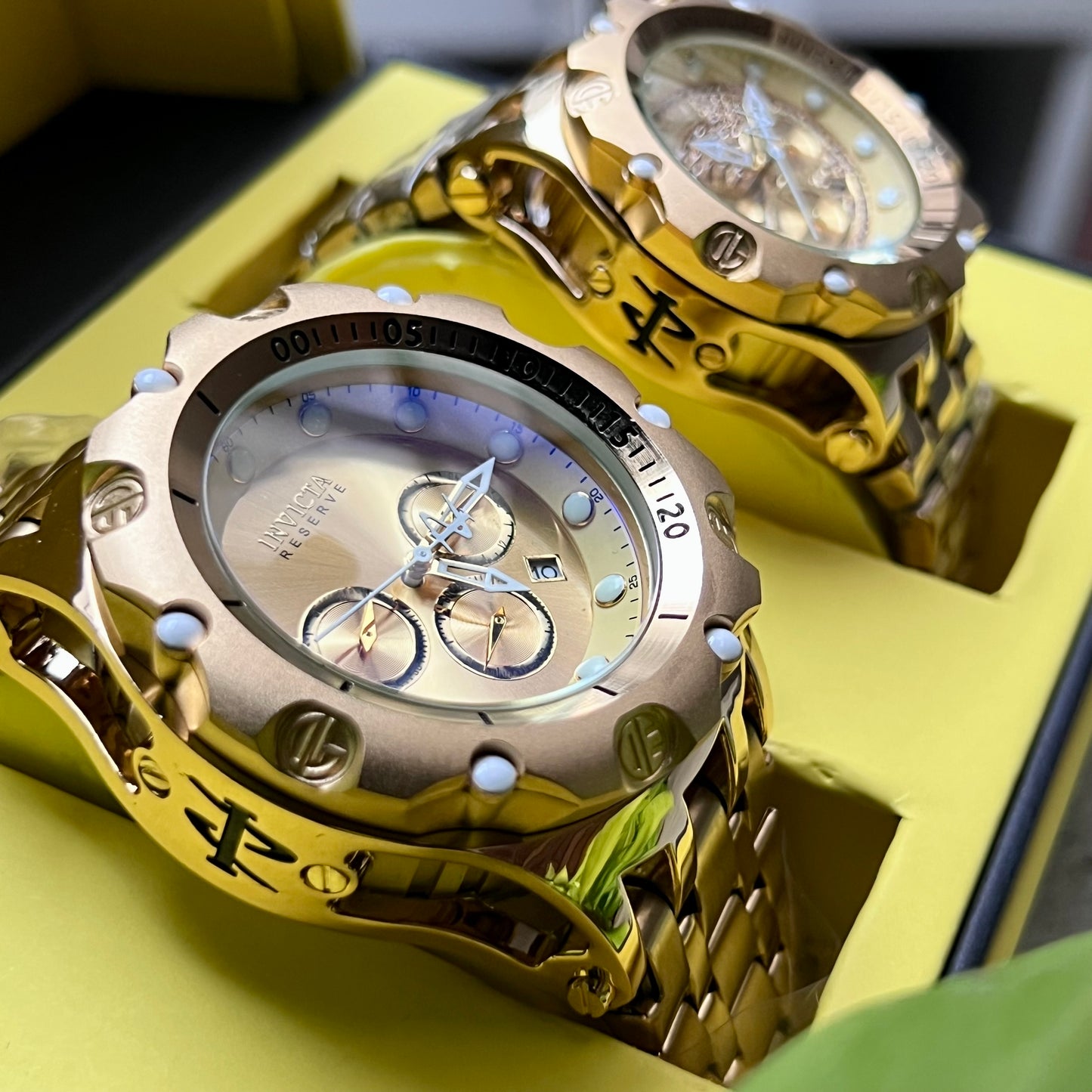PAREJA INVICTA FUNCIONAL REF VENOM-D3