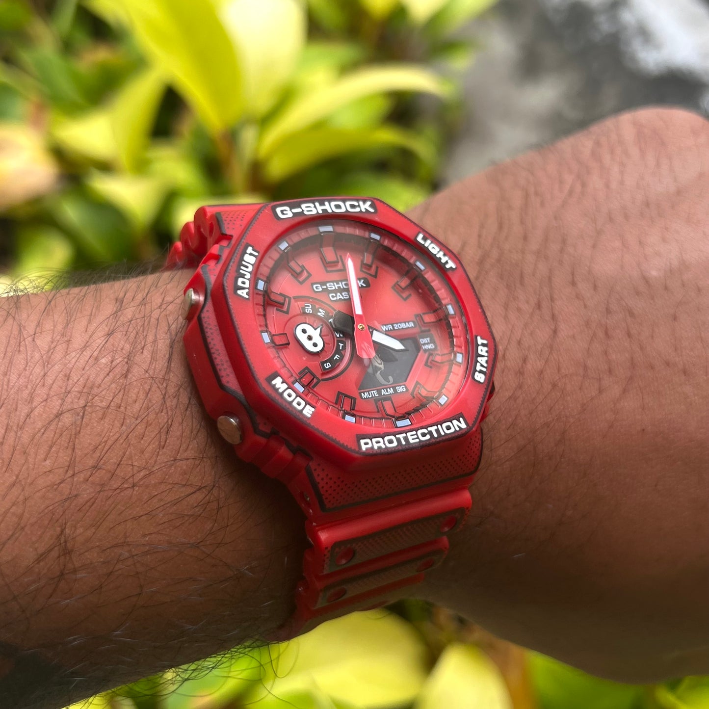 CASIO G-SHOCK COMIC’S PARA HOMBRE REF-2100R