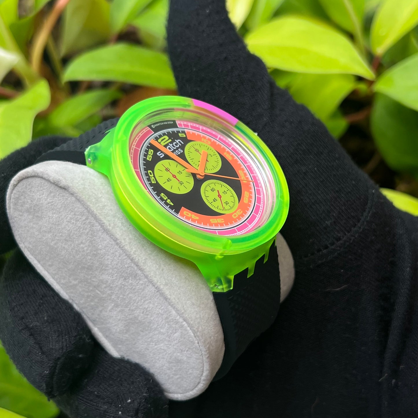 SWATCH NEON TO THE MAX UNISEX
