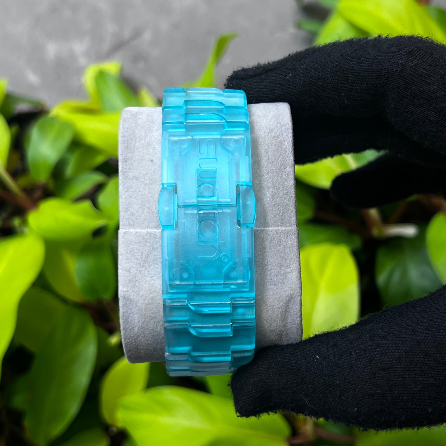 SWATCH UNISEX BIG BOLD JOY REF AM
