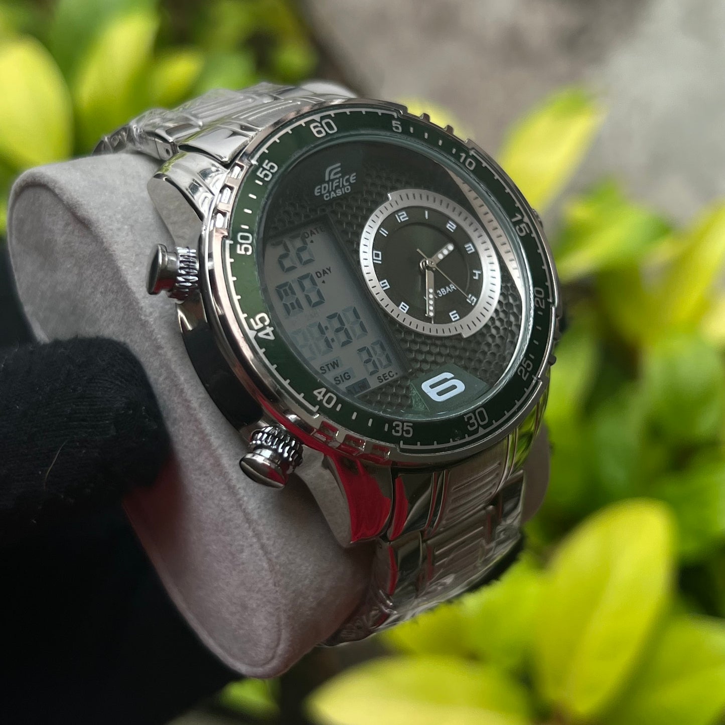 CASIO EDIFICE DOBLE HORA PARA HOMBRE REF PV2