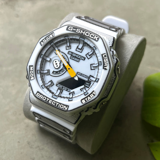 CASIO G-SHOCK COMIC’S PARA HOMBRE REF-2100B