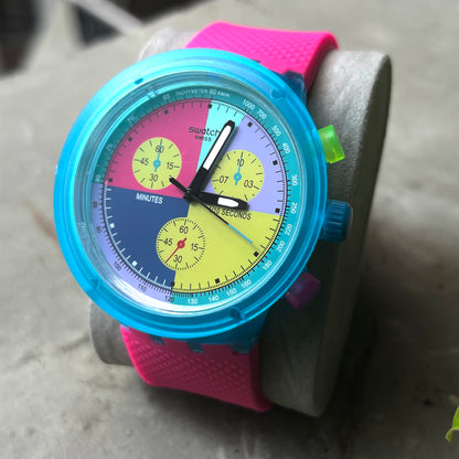 SWATCH NEON FLASH ARROW UNISEX