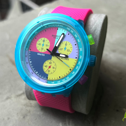 SWATCH NEON FLASH ARROW UNISEX