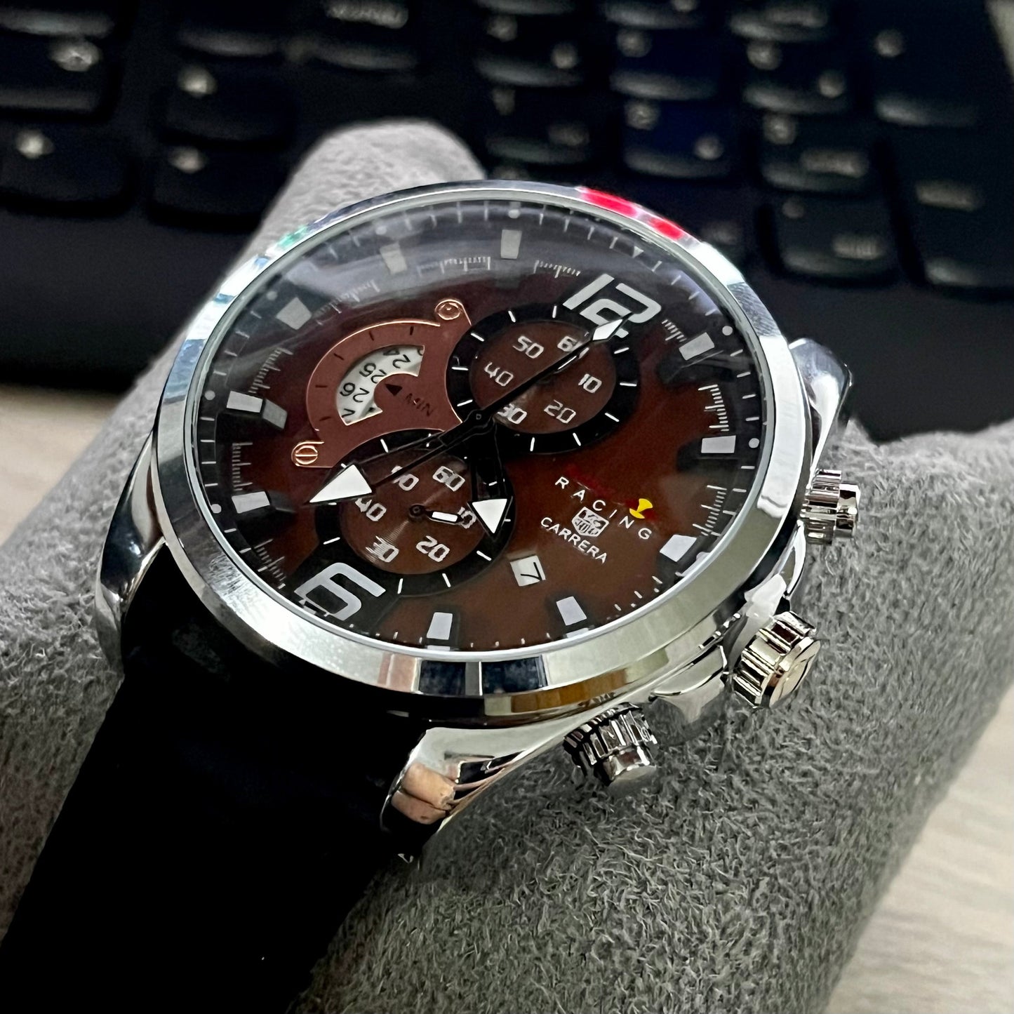 TAG HEUER CR7 CHRONO CUEROPARA HOMBRE REF-NGRMAERRE