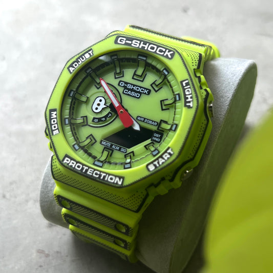 CASIO G-SHOCK COMIC’S PARA HOMBRE REF-2100V